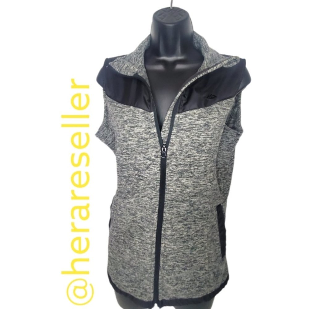 Snozu Premium Black & Grey Fleece Full zipper Vest in Medium